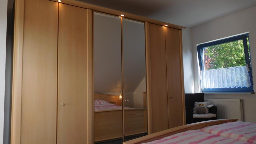 ליבק Ferienwohnung Familie Huebner מראה חיצוני תמונה